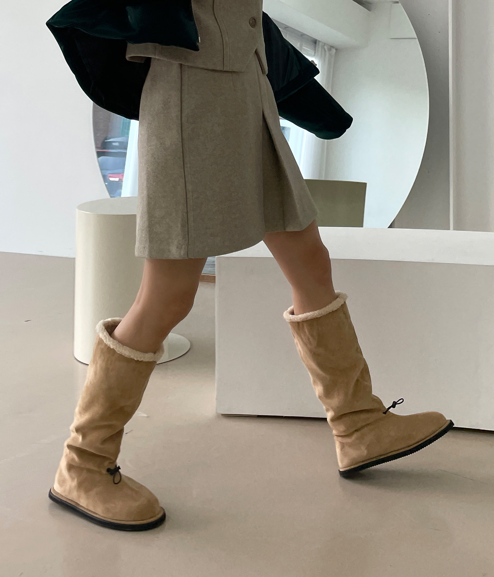 STRING LONG UGG BOOTS